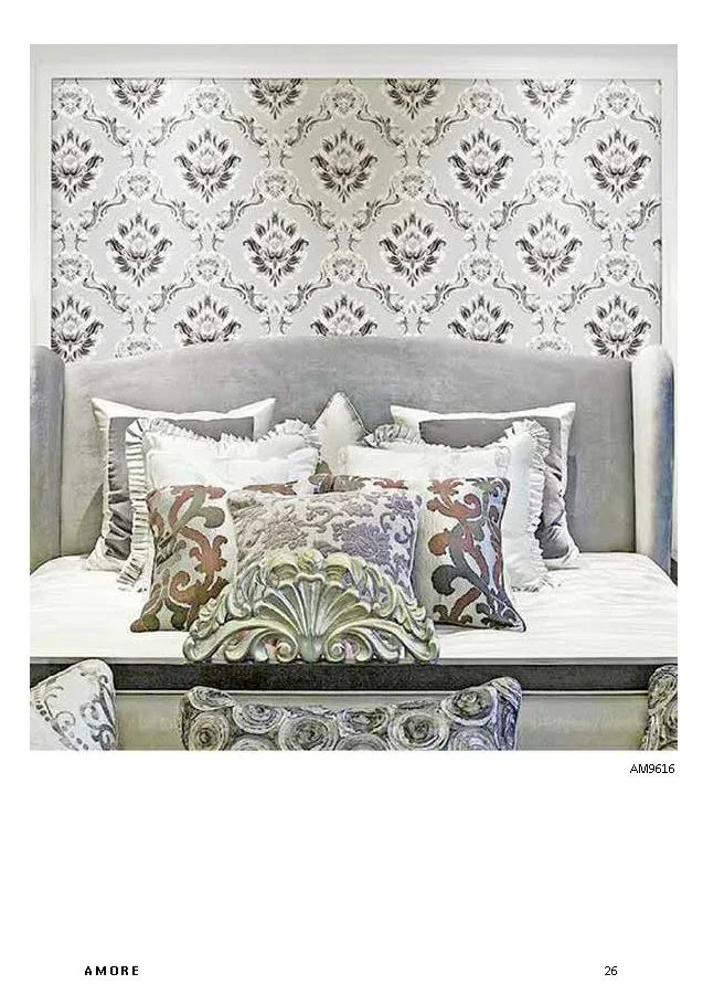 Amore Motif Wallpaper