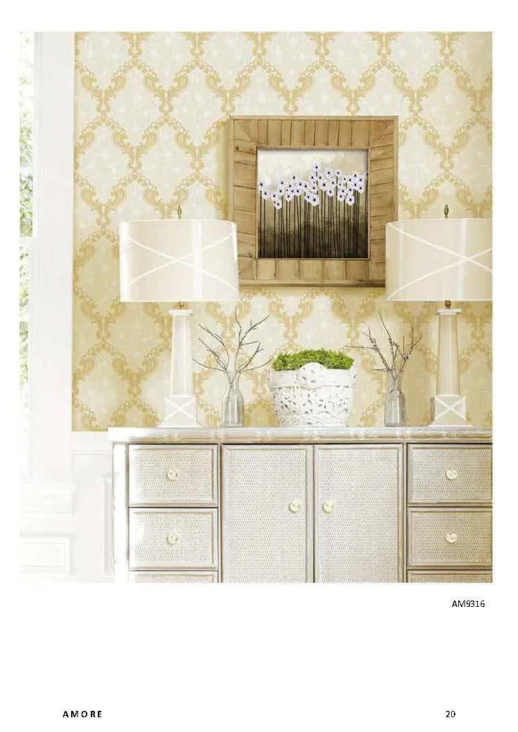 Amore Motif Wallpaper