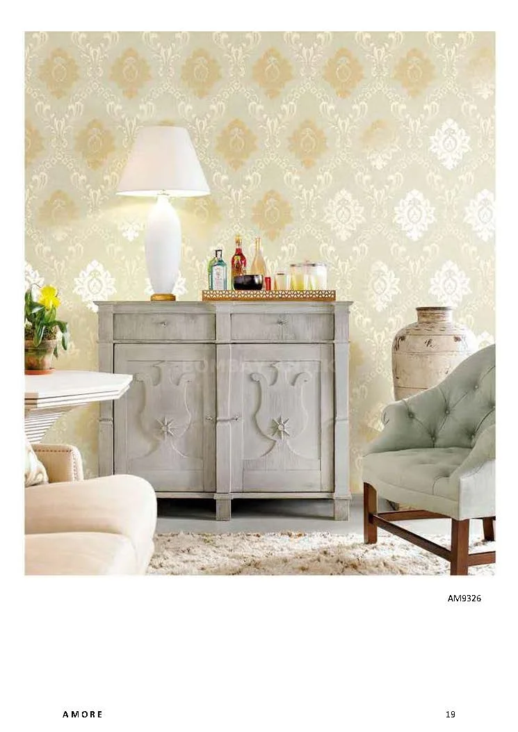 Amore Motif Wallpaper
