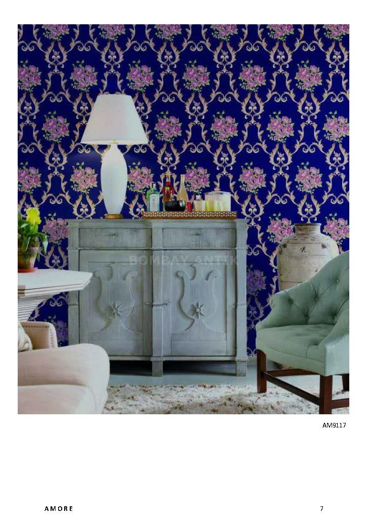 Amore Motif Wallpaper